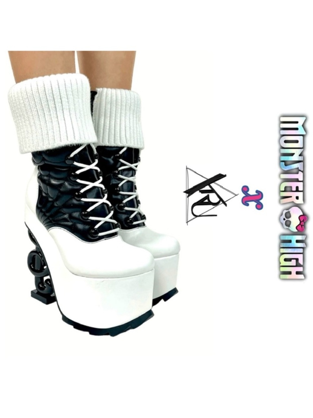 RARE! 🎶 MONSTER HIGH X YRU Operetta Phantom Platform Boots Black/White Sz 8 🎵
